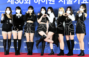 TWICE日韓英文版接連推出 首支英文單曲9月發行