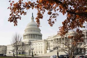 挑戰一帶一路 美國會通過擴大投資法案