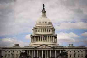 美眾院通過法案 延長奧巴馬醫改補貼