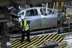 袁斌：如果中國GDP增長跌至2.5%-3.0%