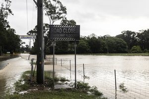 暴雨引發洪水 澳洲悉尼部份地區居民緊急疏散