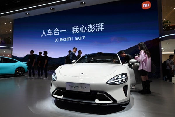 小米召回11萬輛SU7電動車 因輔助駕駛欠安全