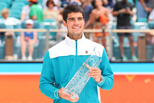 十八歲西班牙網球小將卡路士艾卡拉斯首奪大師賽冠軍