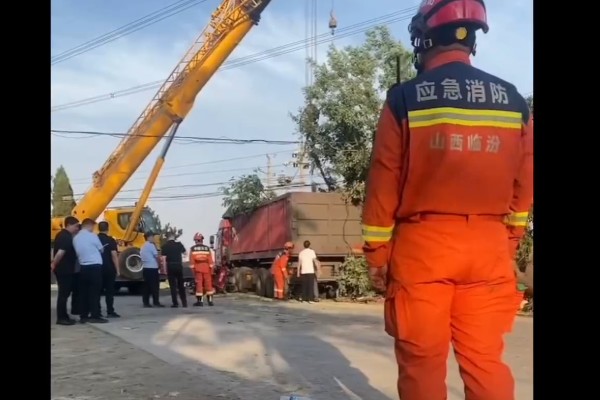 山西貨車交通事故致3死6傷 傷亡者均為老人