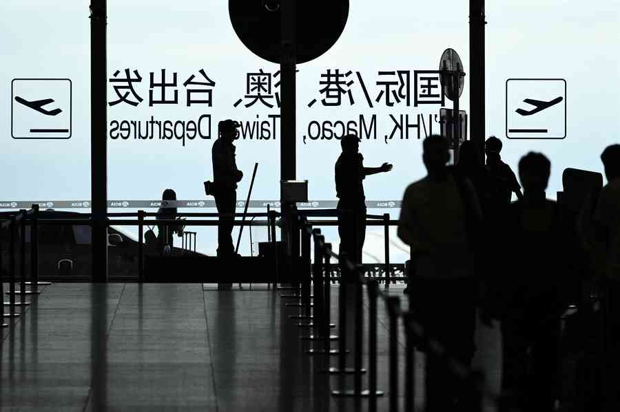 中共收緊出境管控 大陸人仍想辦法出國