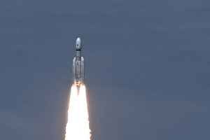印度成功發射月船三號 將探索月球南極