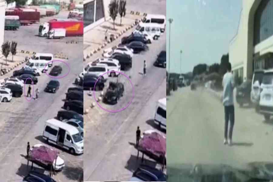 濟南高速路服務區轎車撞飛路人 驚險瞬間曝光