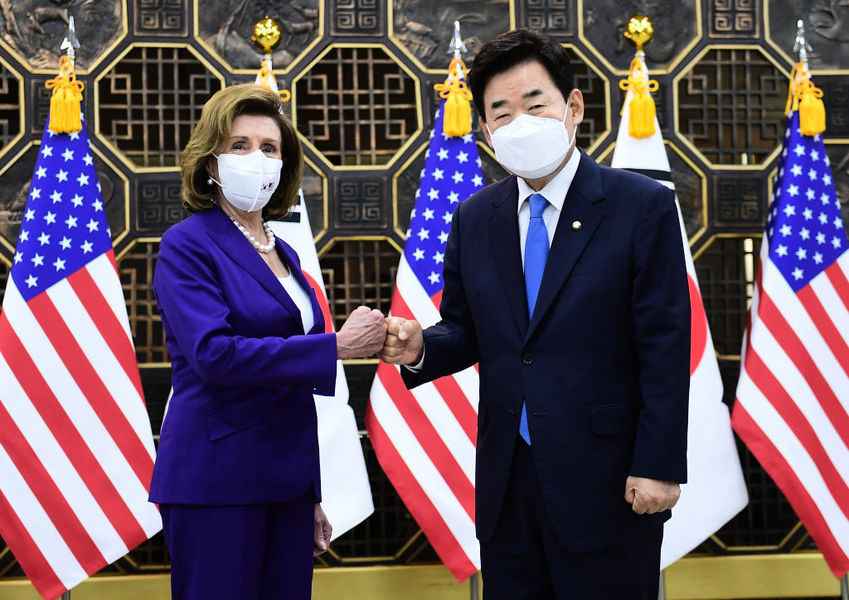 佩洛西會晤南韓議長 誓言保持對北韓威懾力