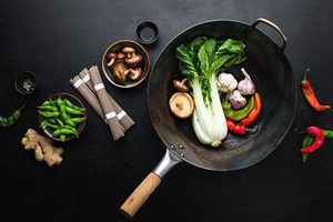 鐵鍋料理更健康美味 4步讓鐵鍋變不沾鍋