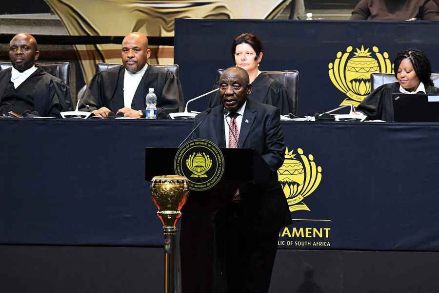 南非總統連任 執政黨與反對黨組聯合政府
