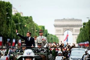 法國國慶日大閱兵 展示歐洲盟軍實力