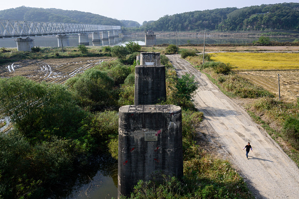 金正恩放棄統一 修憲將南韓列為敵對國家