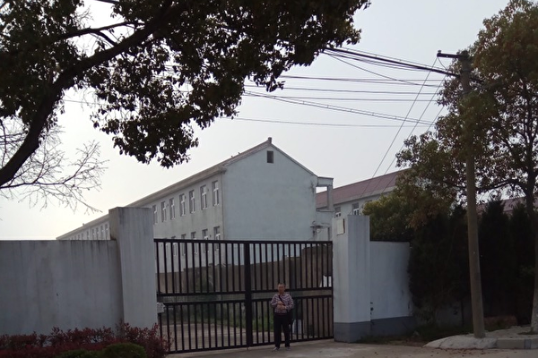 上海70歲訪民劉冬寶在黑監獄被打成重傷