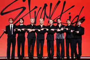 Stray Kids《Billboard 200》9度奪冠 僅次披頭四