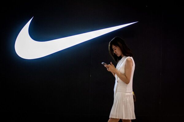 Nike欲扭轉職績頹勢 專家：中國市場難預測