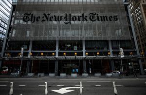 程曉農：《紐約時報》《華爾街日報》文章何其謬