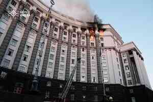 俄發動最大規模空襲 首次攻擊基輔政府大樓