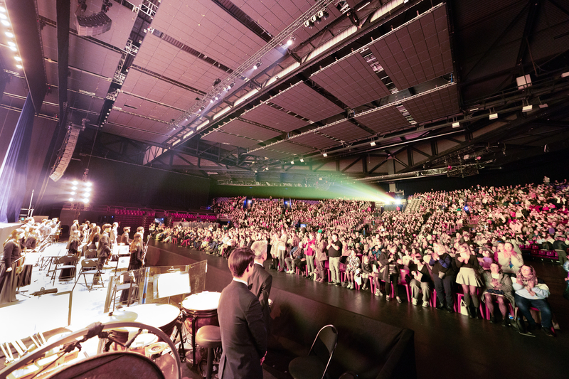 神韻法國首站五場全爆滿 觀眾跨國追秀