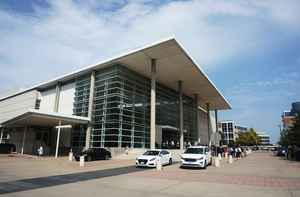 神韻美國德州三場演出大爆滿 觀眾讚完美卓越