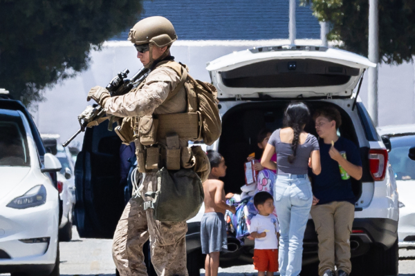 美國安部呼籲加州不要釋放3.3萬非法移民罪犯