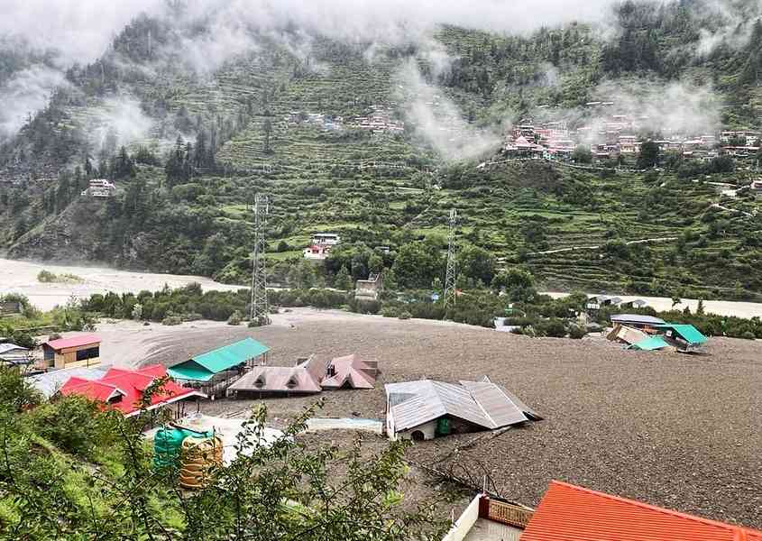 印度北部爆發嚴重山洪 至少4死約百人失蹤