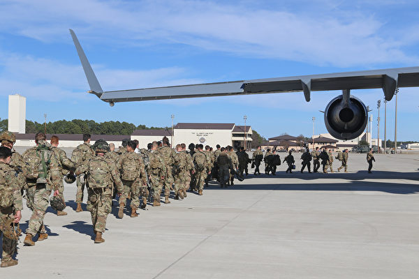 美國軍方表示，美國從阿富汗撤軍工作已經完成90%以上。示意圖。（Photo by Capt. Robyn Haake / US ARMY / AFP）
