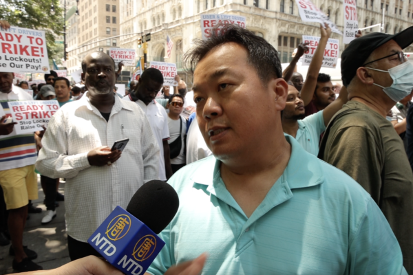 收入下降50% 紐約Uber司機上街抗議「被迫停工」