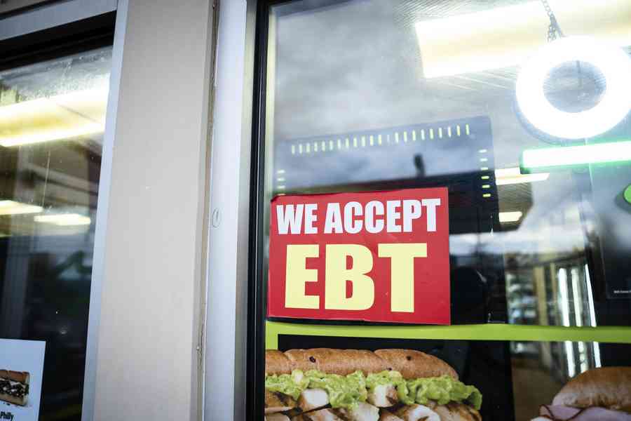 美最高法院再次裁決 暫緩全額發放食品券