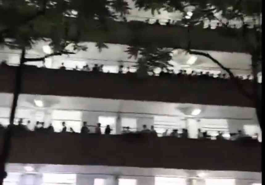 廣西一職校數千學生抗議手機管制新規