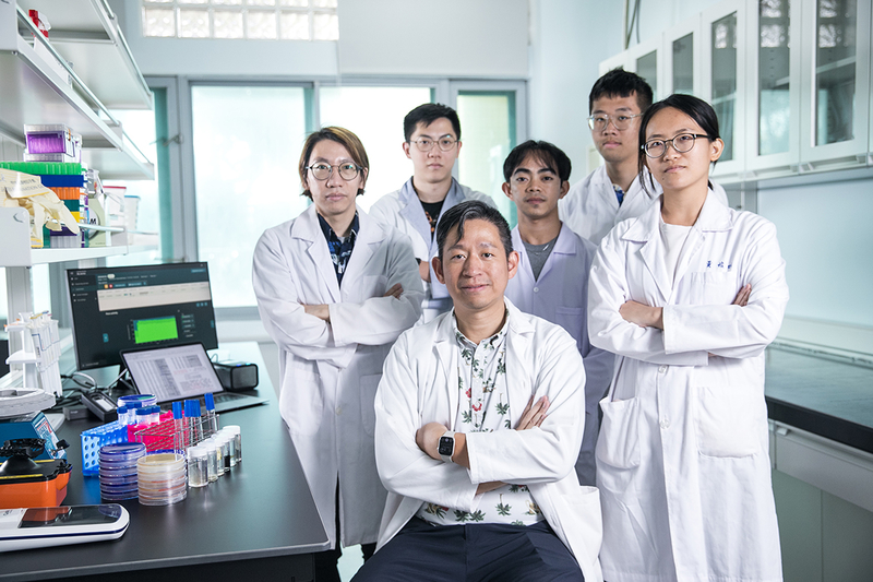 台灣海大團隊發現新細菌 能分解塑膠去除柴油