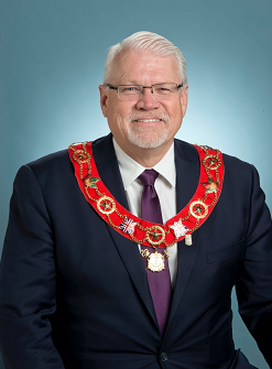 加拿大安省奧蘭治維爾鎮的桑迪‧布朗市長。（桑迪‧布朗市長官方網站）