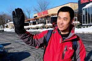 每天四人尋求庇護 加拿大中國難民二年翻番