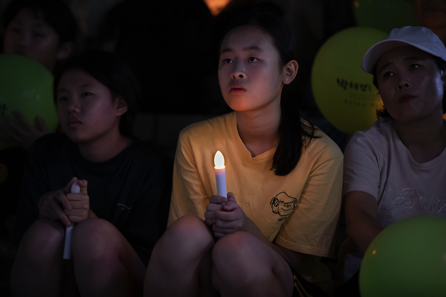 首爾舉行點亮夏夜的燭光人權電影節活動