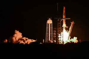 SpaceX發射「雙響炮」 成功部署53枚星鏈衛星