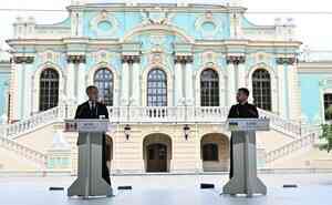 加拿大總理:不排除向烏克蘭派維和部隊