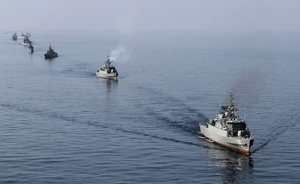 伊朗船隻挑釁 逼近美船 美軍方譴責