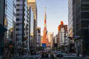 玩轉東京：在高樓與地下的煙火間穿行