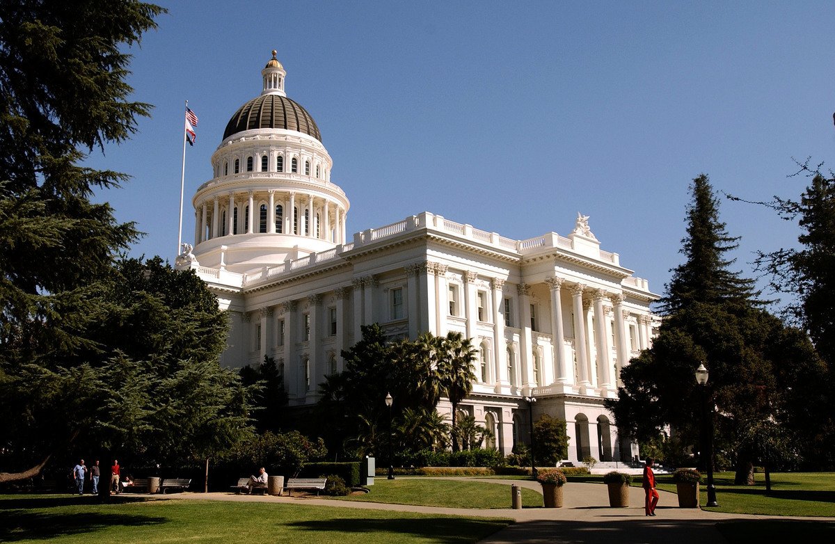 圖為加州首府沙加緬度的州府大廈。 （David Paul Morris/Getty Images）