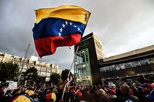 美國警惕中共支持委內瑞拉背後的軍事意圖
