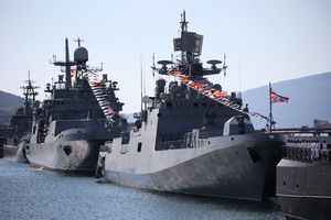 消息：俄羅斯黑海海軍基地遭無人機襲擊 軍艦受損