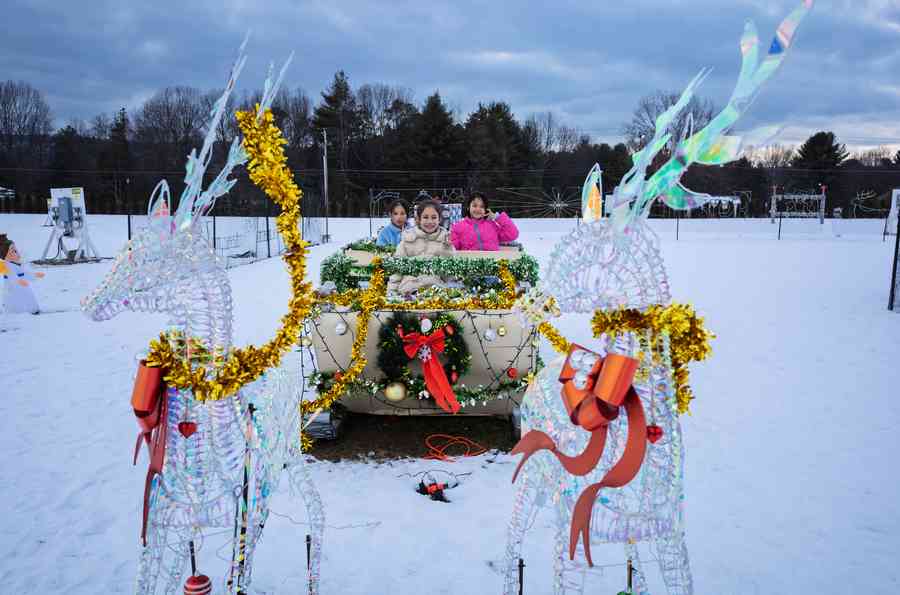 【圖輯】新世紀聖誕市集 傳遞節日精神與美好