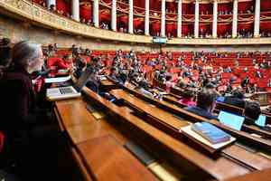 法國議會通過15歲以下社媒禁令 交參院審議