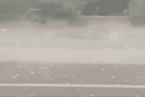 廣州大學教室窗戶遭強風吹爆 學生受傷