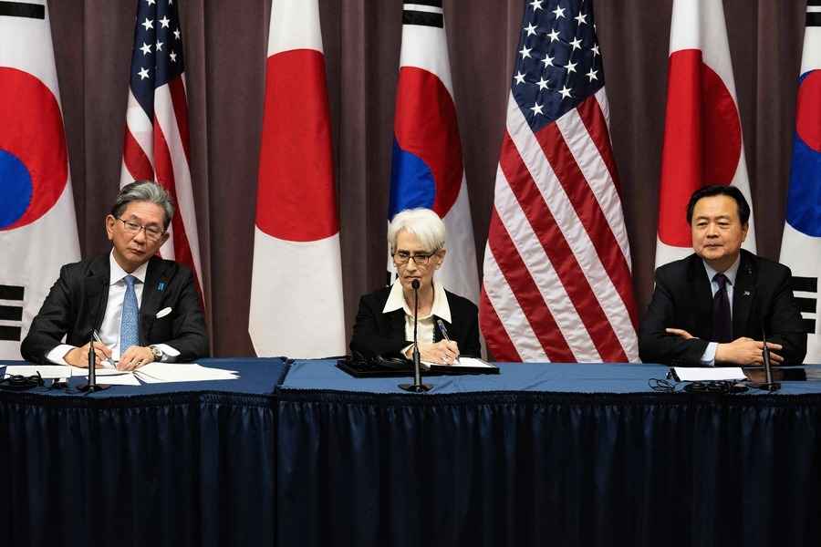 美日韓外交高層會晤 加強合作 對抗中共