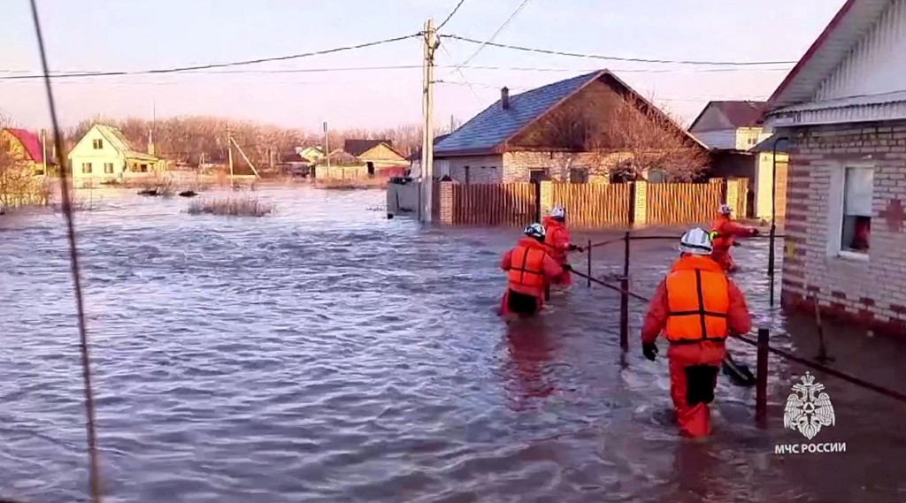 俄羅斯遭遇70年來最嚴重洪災 疏散十多萬人