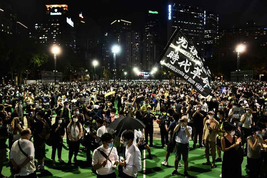 組圖：港人聚集維園 燭光晚會悼念六四