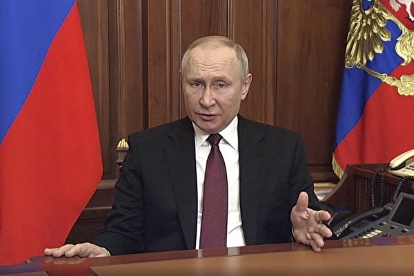 2022年2月24日，俄羅斯總統普京凌晨5點半發表特別電視講話，宣布俄羅斯將在烏克蘭開展「特別軍事行動」。（KREMLIN.RU/AFP）