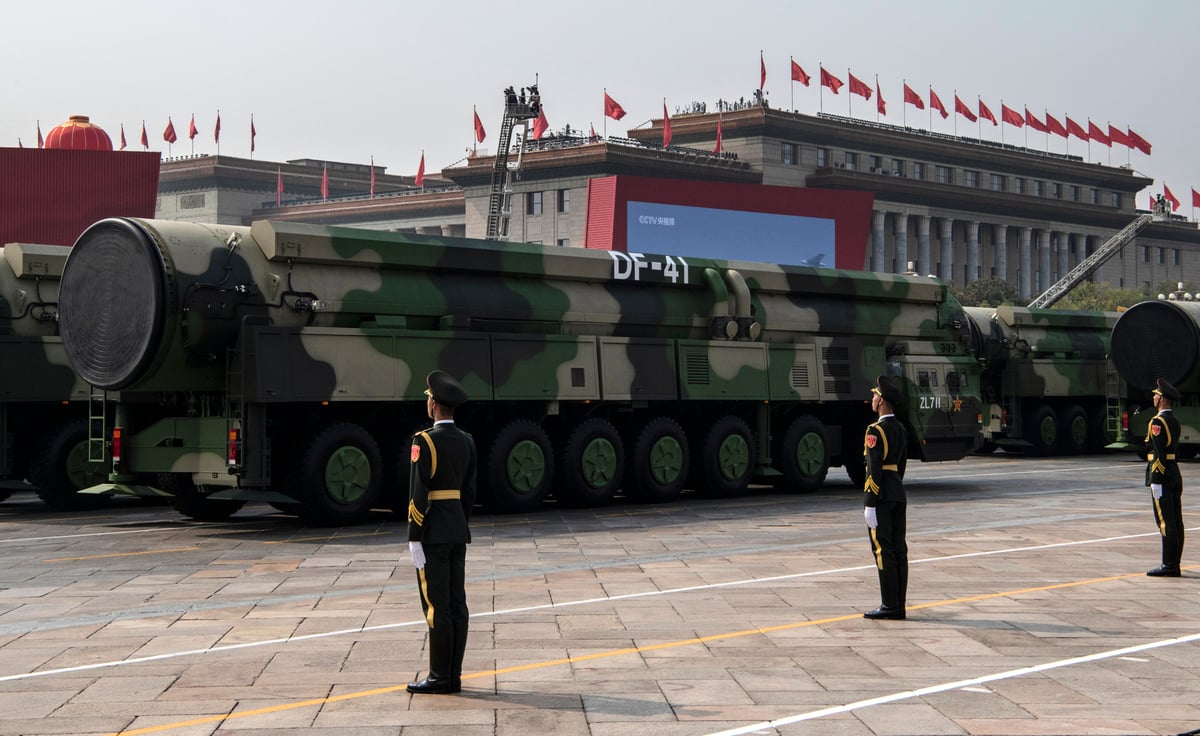 台灣陸委會說，中共對台仍將加大「反獨促統」作為。圖為共軍東風-41導彈。（Kevin Frayer/Getty Images）