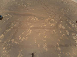 NASA發佈創新號首張火星空拍彩照