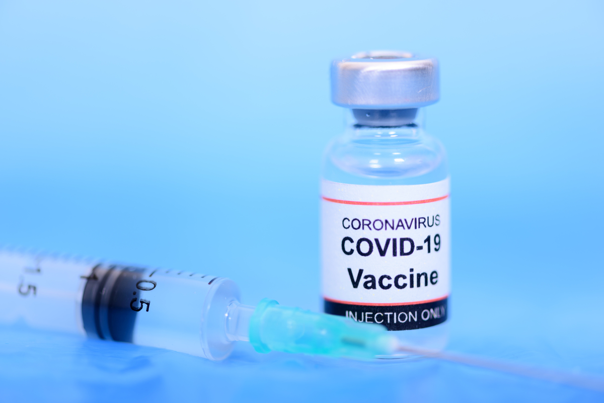COVID-19疫苗示意圖。（Shutterstock） 